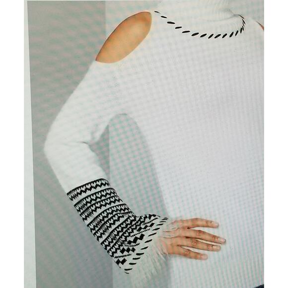 NWOT's -VENUS Cold Shoulder White Ribbed Knit Turtle Neck Black Trim; Size 2X - Picture 2 of 11